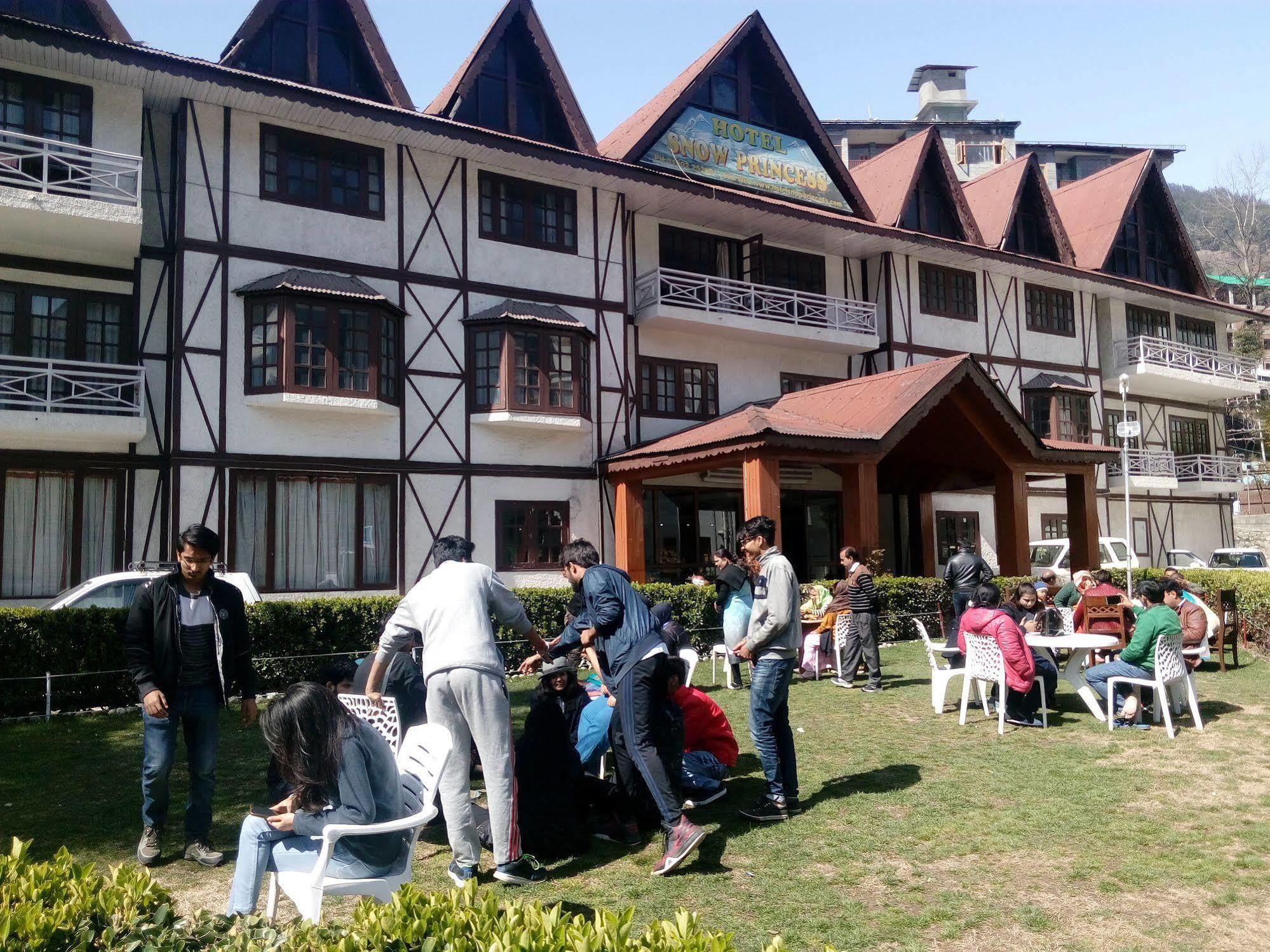 Hotel Snow Princess Manali  Luaran gambar